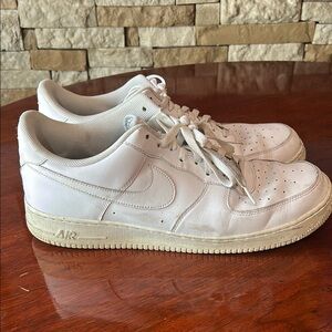 Nike Men's Air Force 1 size 15